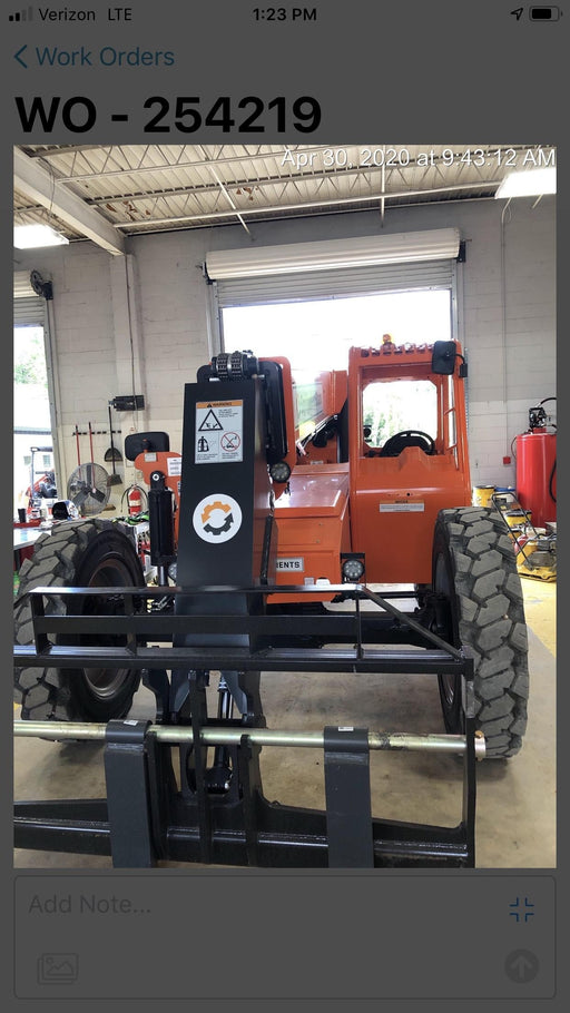 2020 Skytrak 8042 Canopy, Solid Tires, Work Lights, Beacon, Aux Hydraulics, Back up Alarm, Lifting Eye, ES Decals