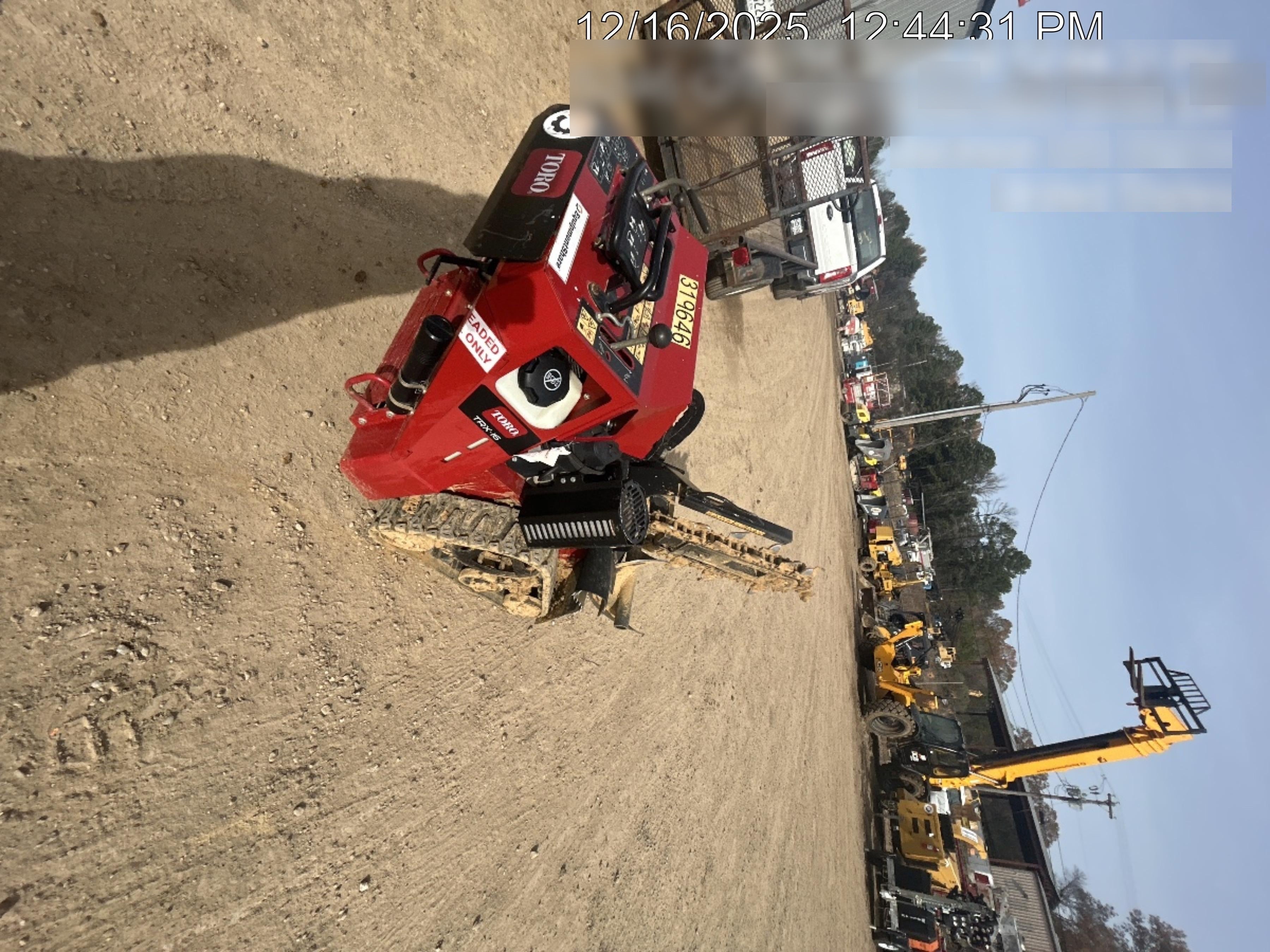 2023 TORO TRX-16
