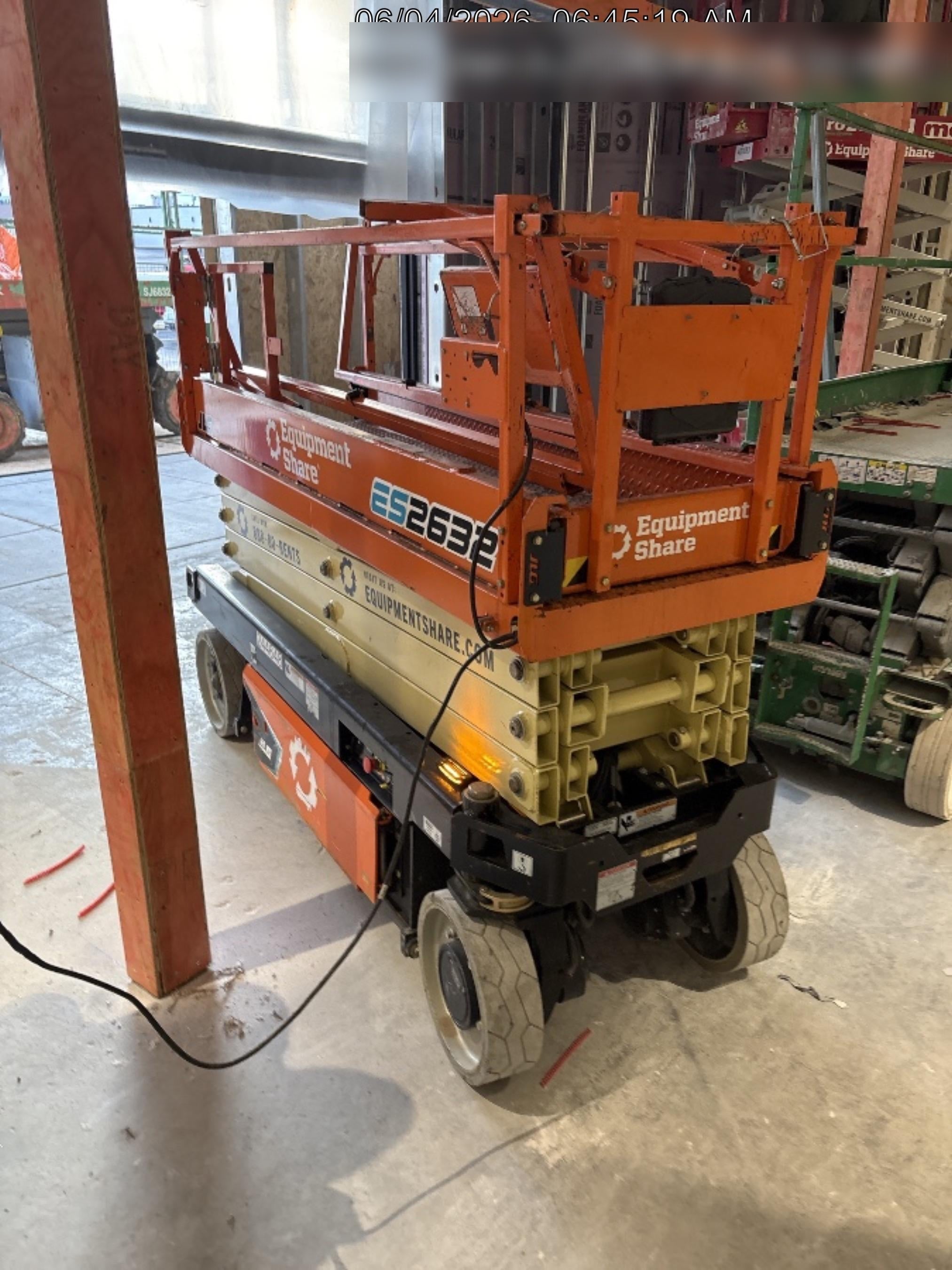2022 JLG ES2632