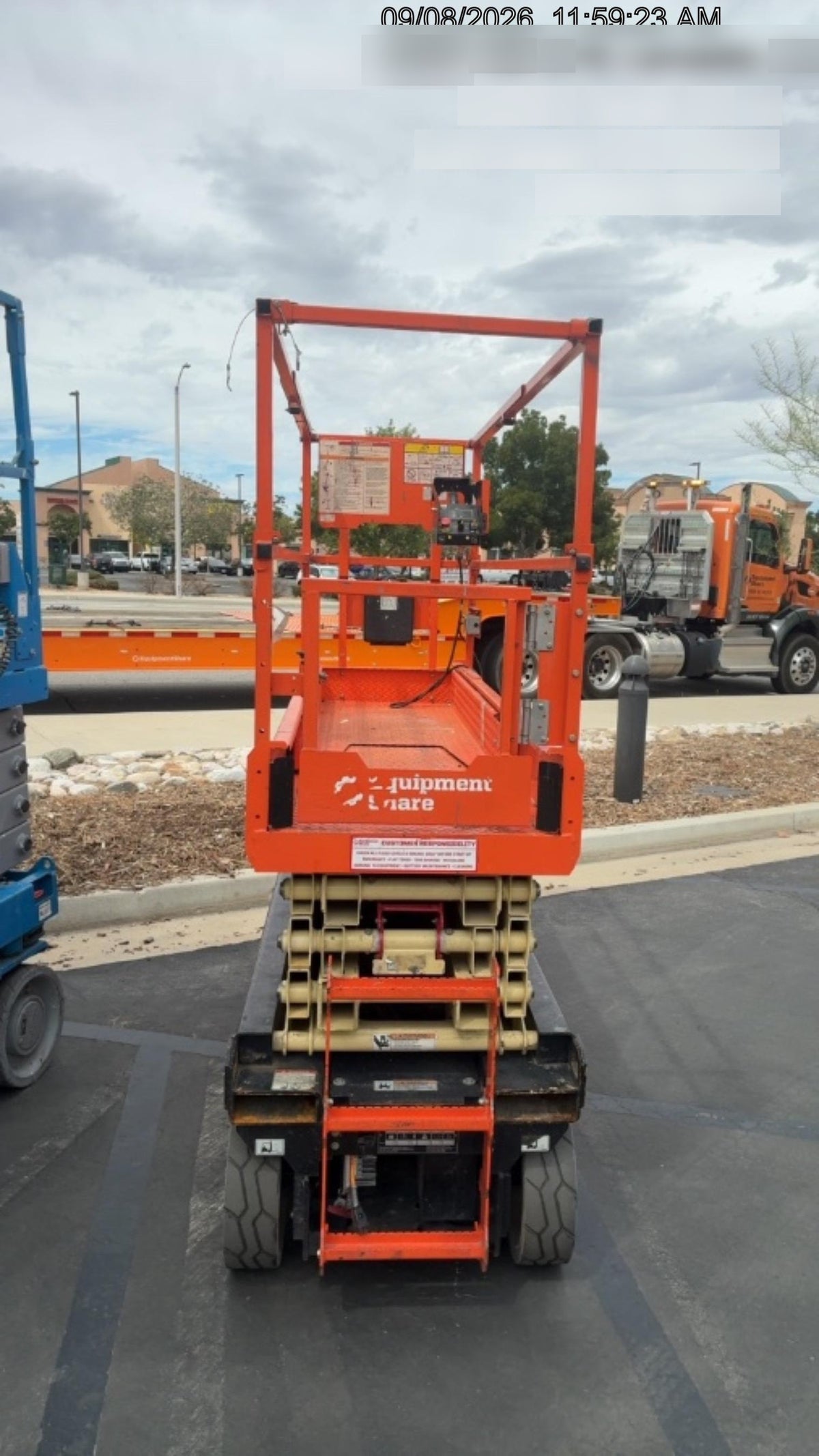 2022 JLG ES2632