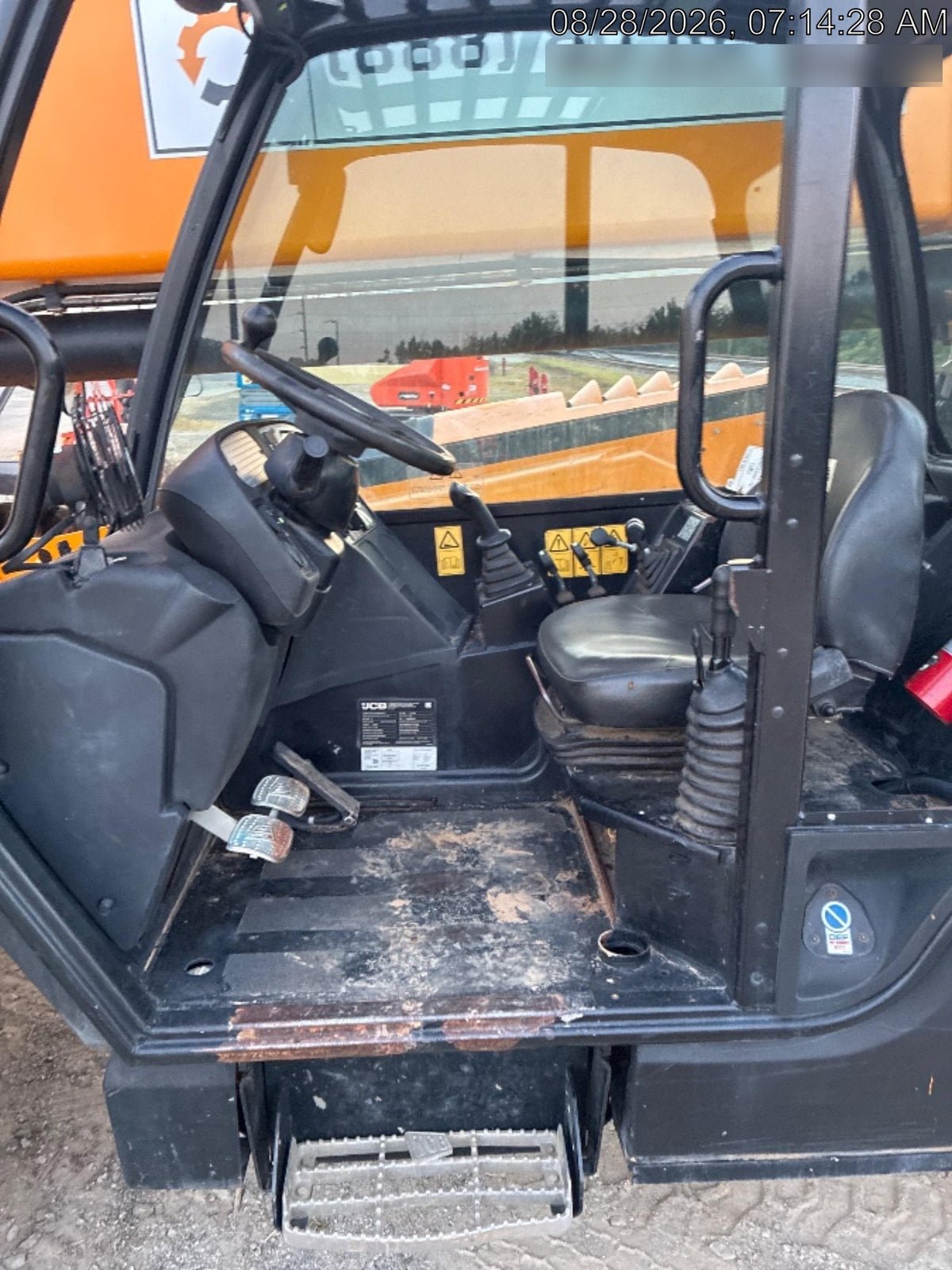 2022 JCB 510-56