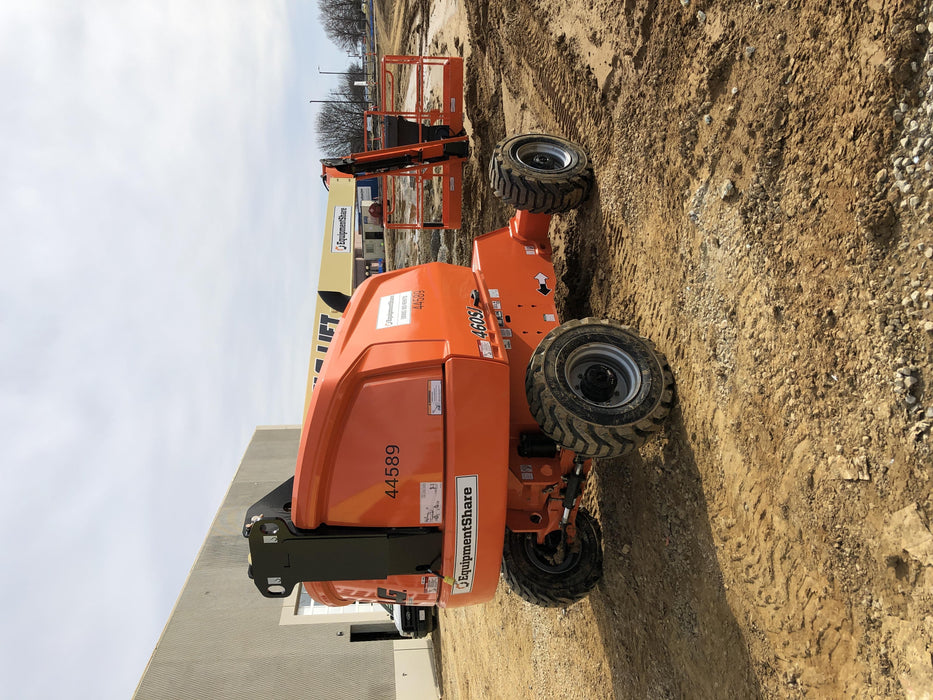 2019 JLG 460SJ
