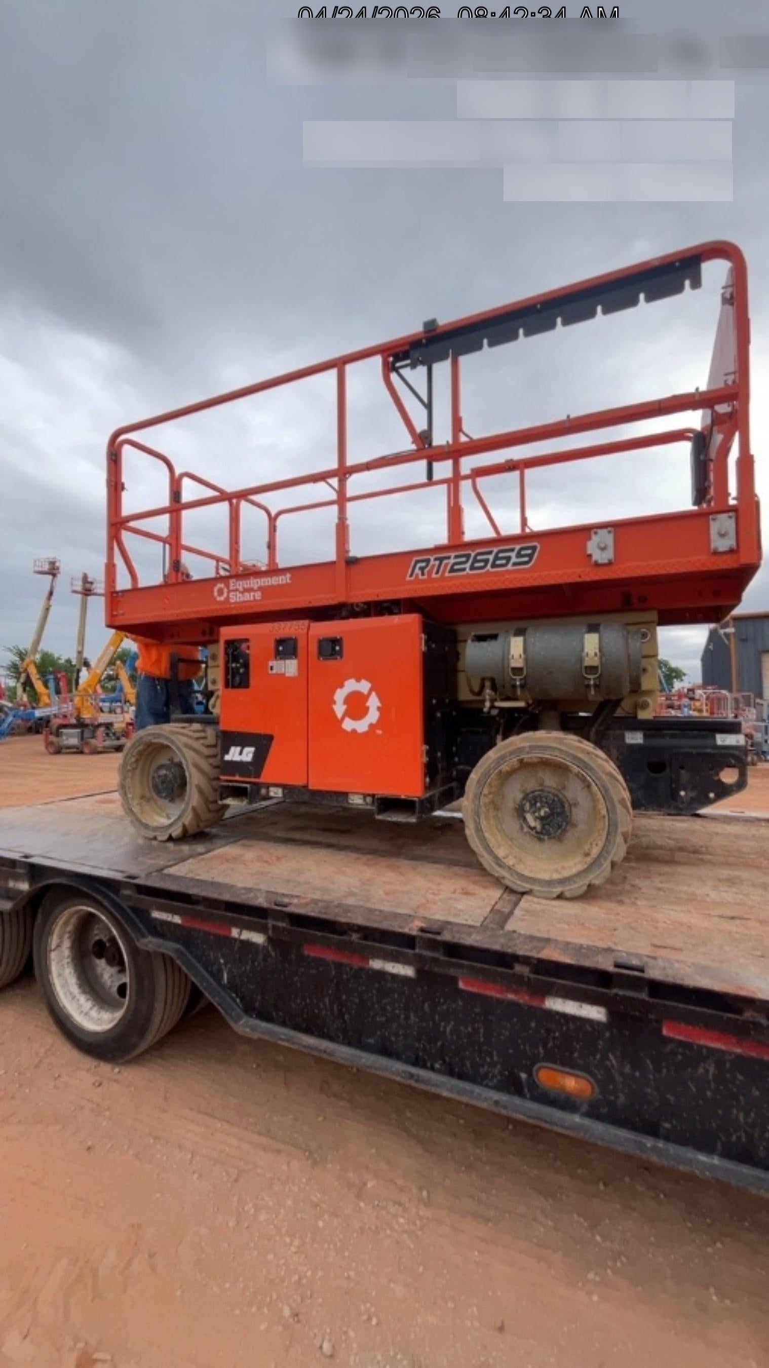 2023 JLG RT2669