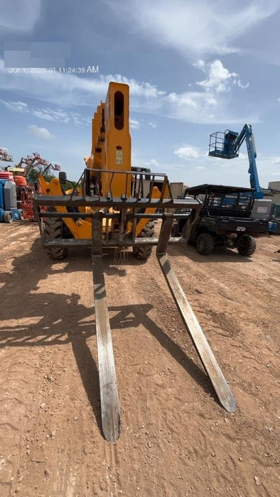 2019 JCB 510-56 74 HP w/Open ROPS, Beacon, Aux Hydraulics, Worklights, Solid Tires w/60" Carriage/Forks