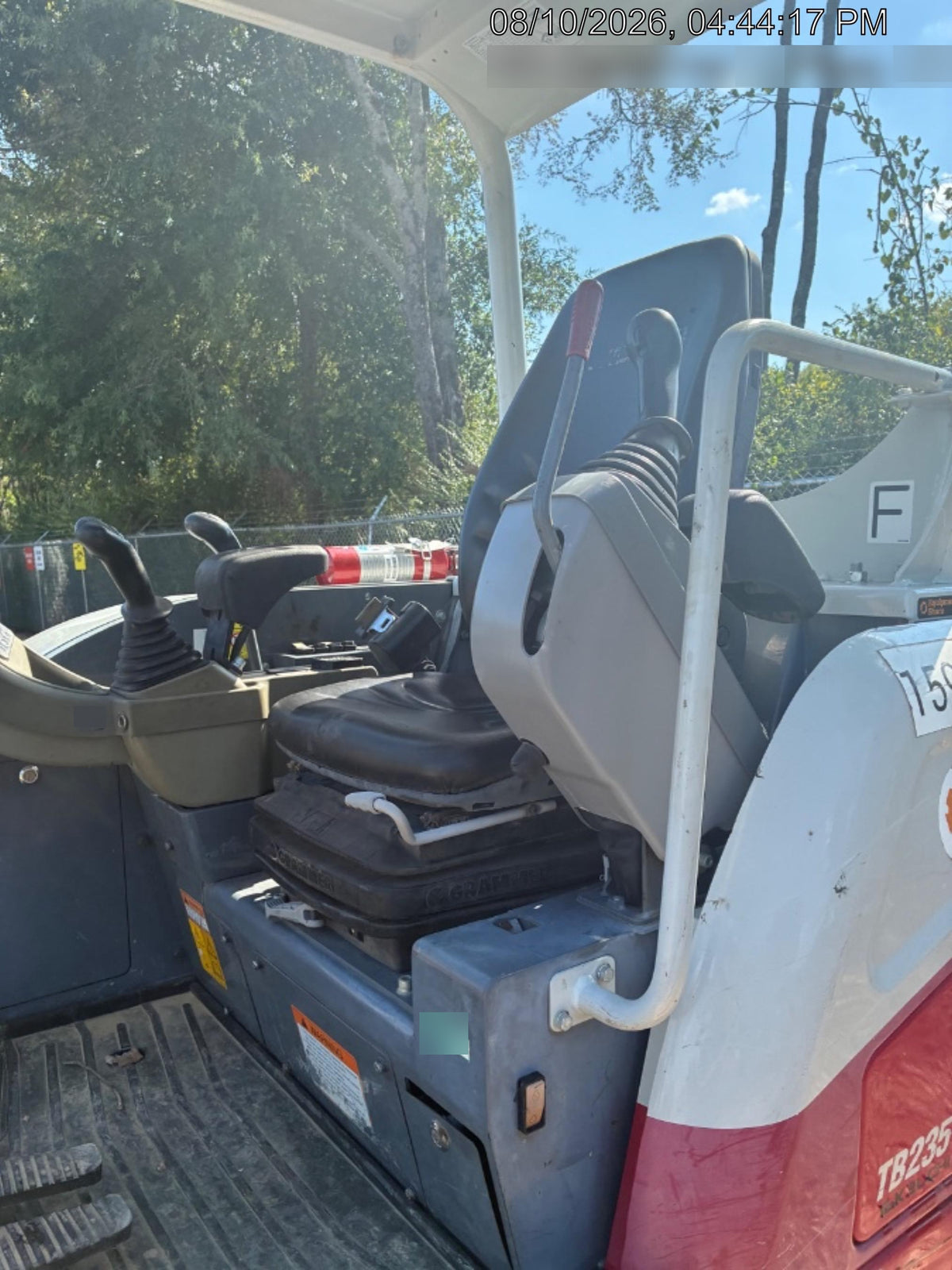 2021 TAKEUCHI TB235-2R