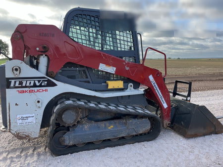 2024 TAKEUCHI TL10V2-CR