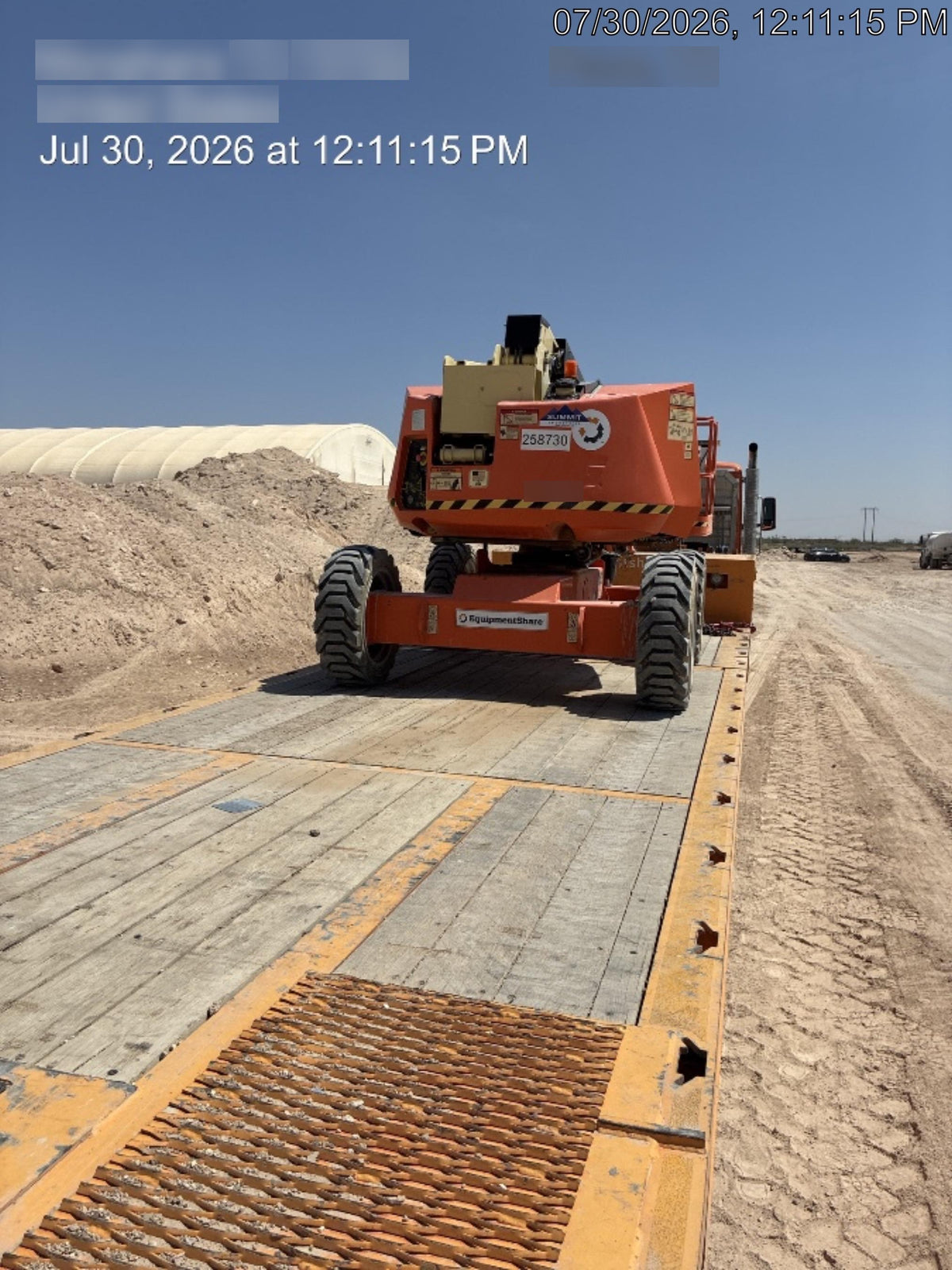 2022 JLG 340AJ