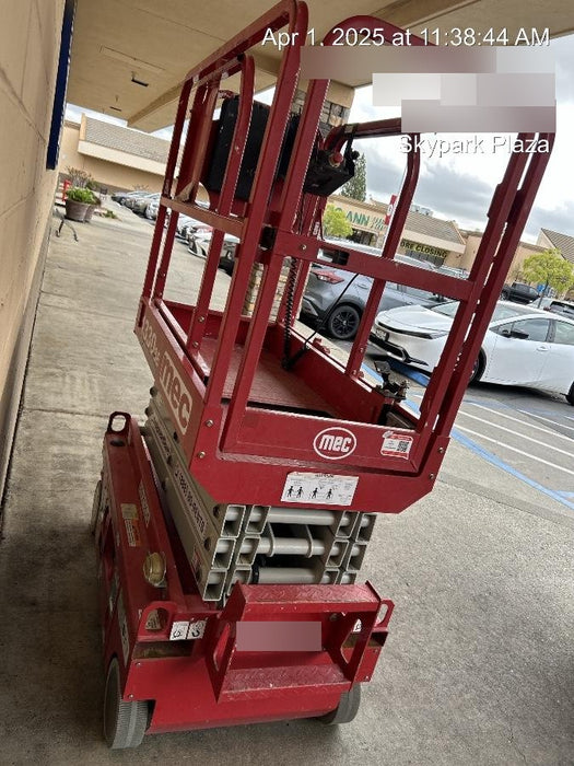 2020 MEC 1330SE Solid NM Tires, Steel Swing out Doors, LCS, Beacon, 900W Inverter