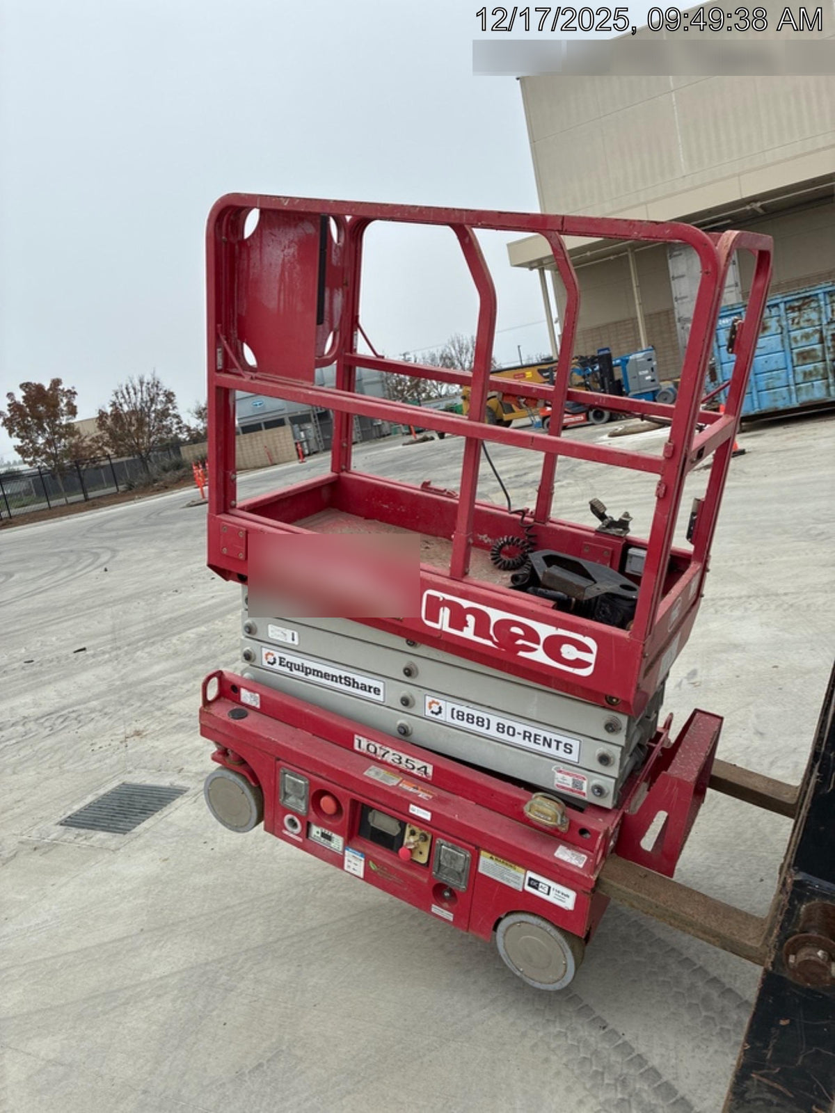 2020 MEC 1330SE Solid NM Tires, Steel Swing out Doors, LCS, Beacon, 900W Inverter