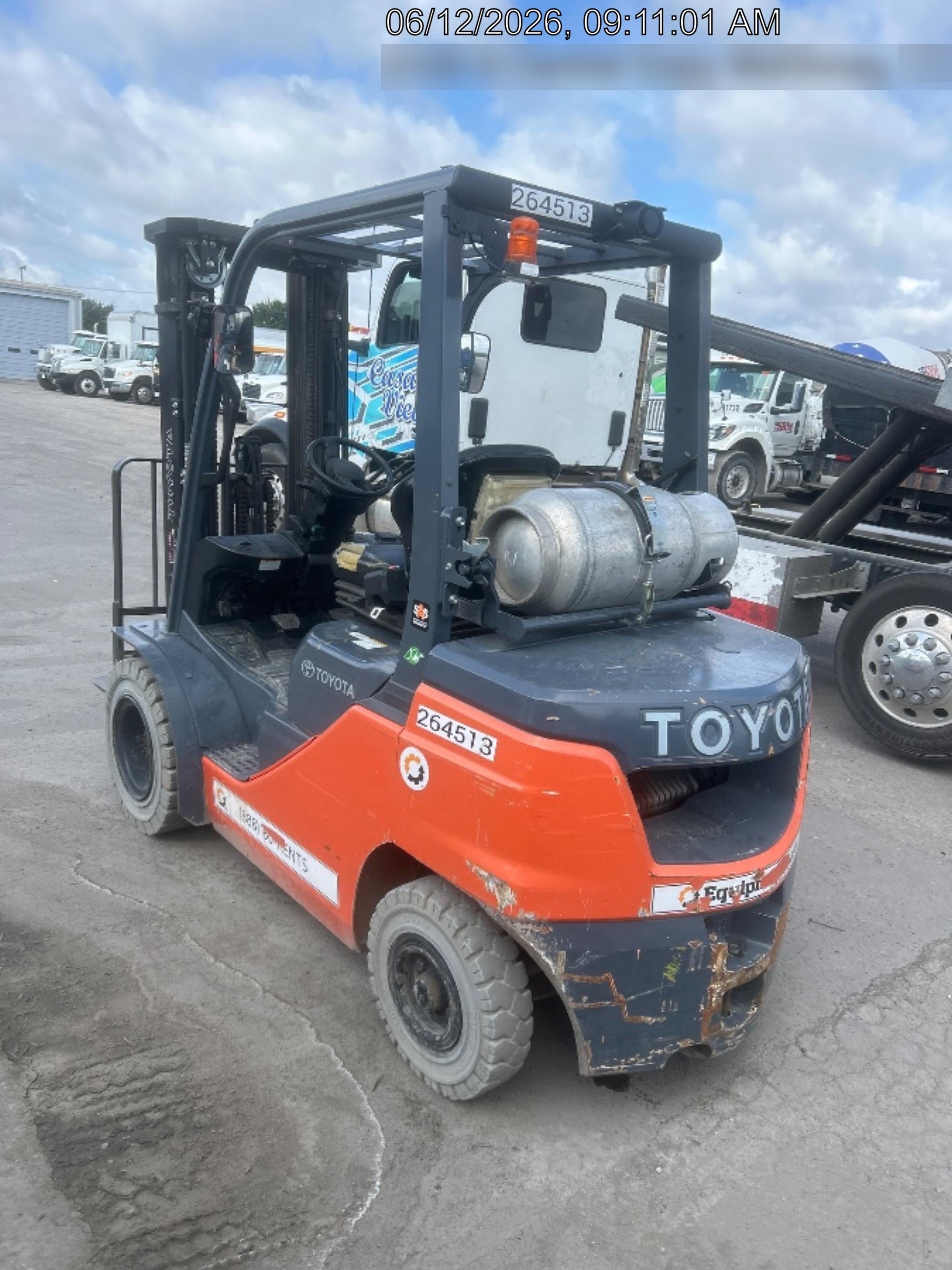 2022 TOYOTA 50-8FGU25