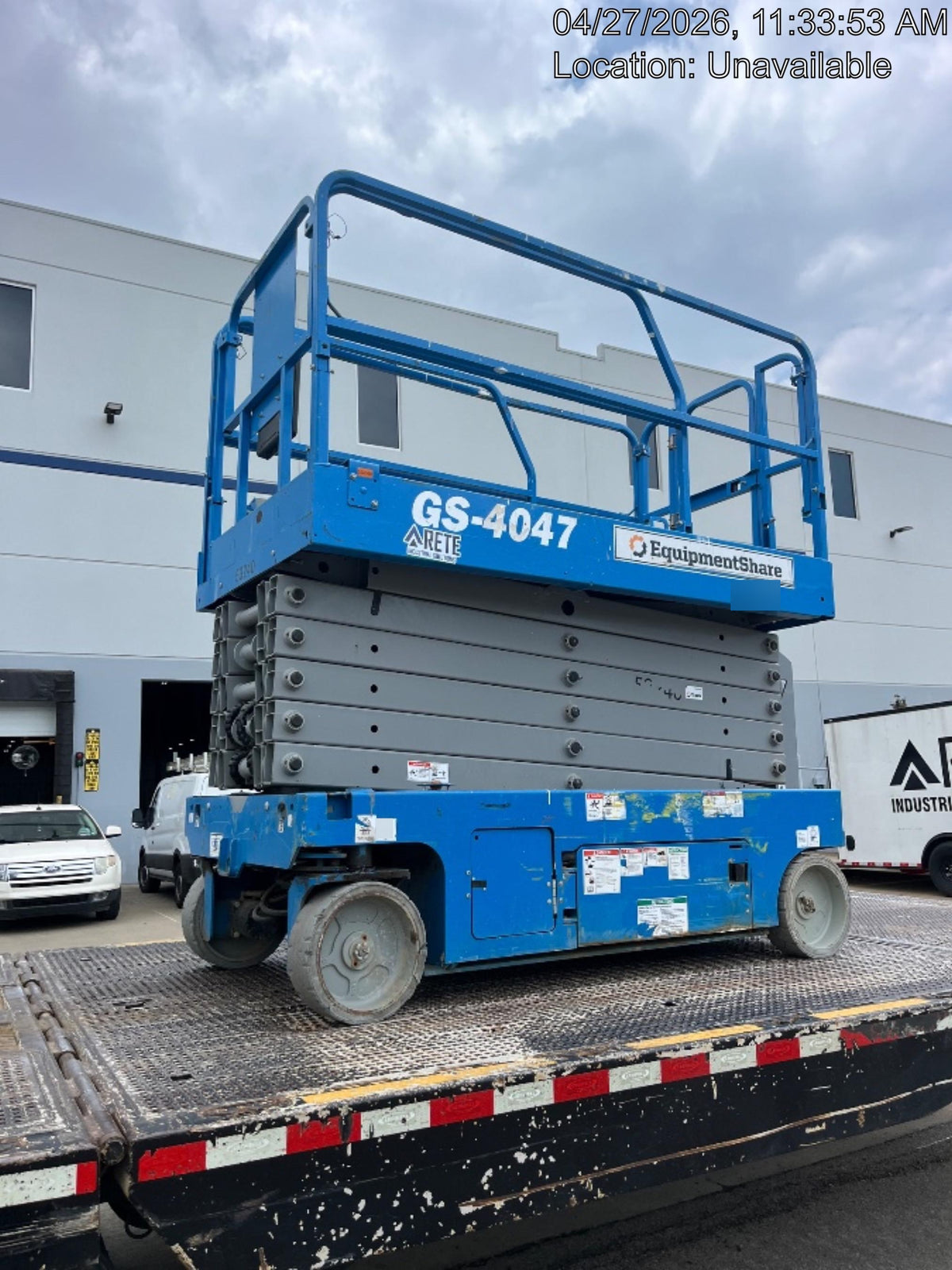 2019 Genie GS-4047 Folding rails with half height swing gate