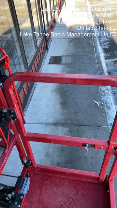 2020 MEC 1330SE Solid NM Tires, Steel Swing out Doors, LCS, Beacon, 900W Inverter