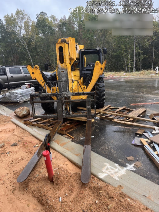 2019 JCB 510-56 Canopy, 74 HP, Solid Tires, STD Worklight, Beacon, Aux Hydraulics, Lifting Eye, Back up Alarm w/66" Carriage/60" Forks