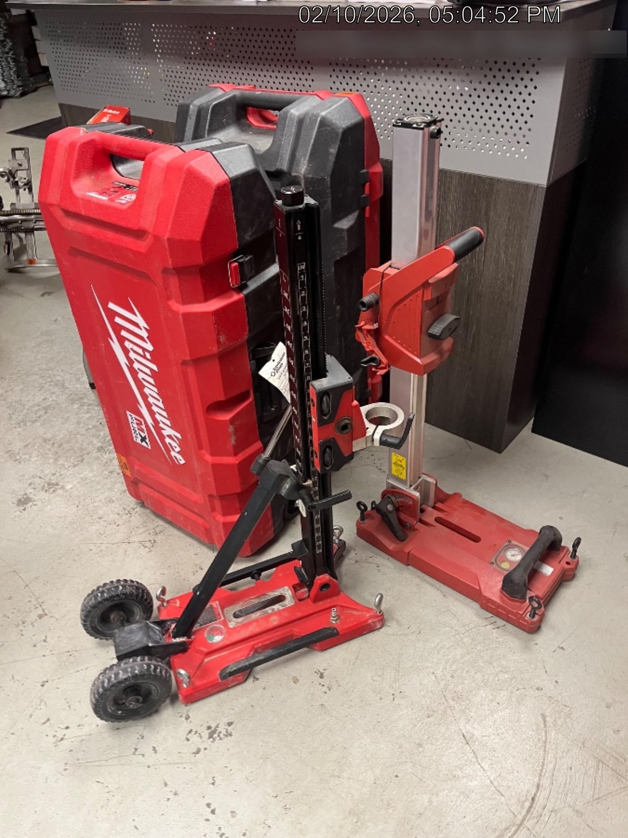 2022 MILWAUKEE MXF301-2CXS