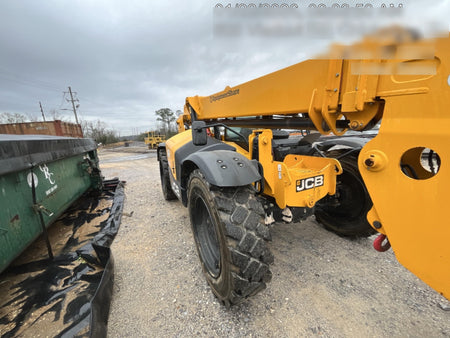 2023 JCB 509-42