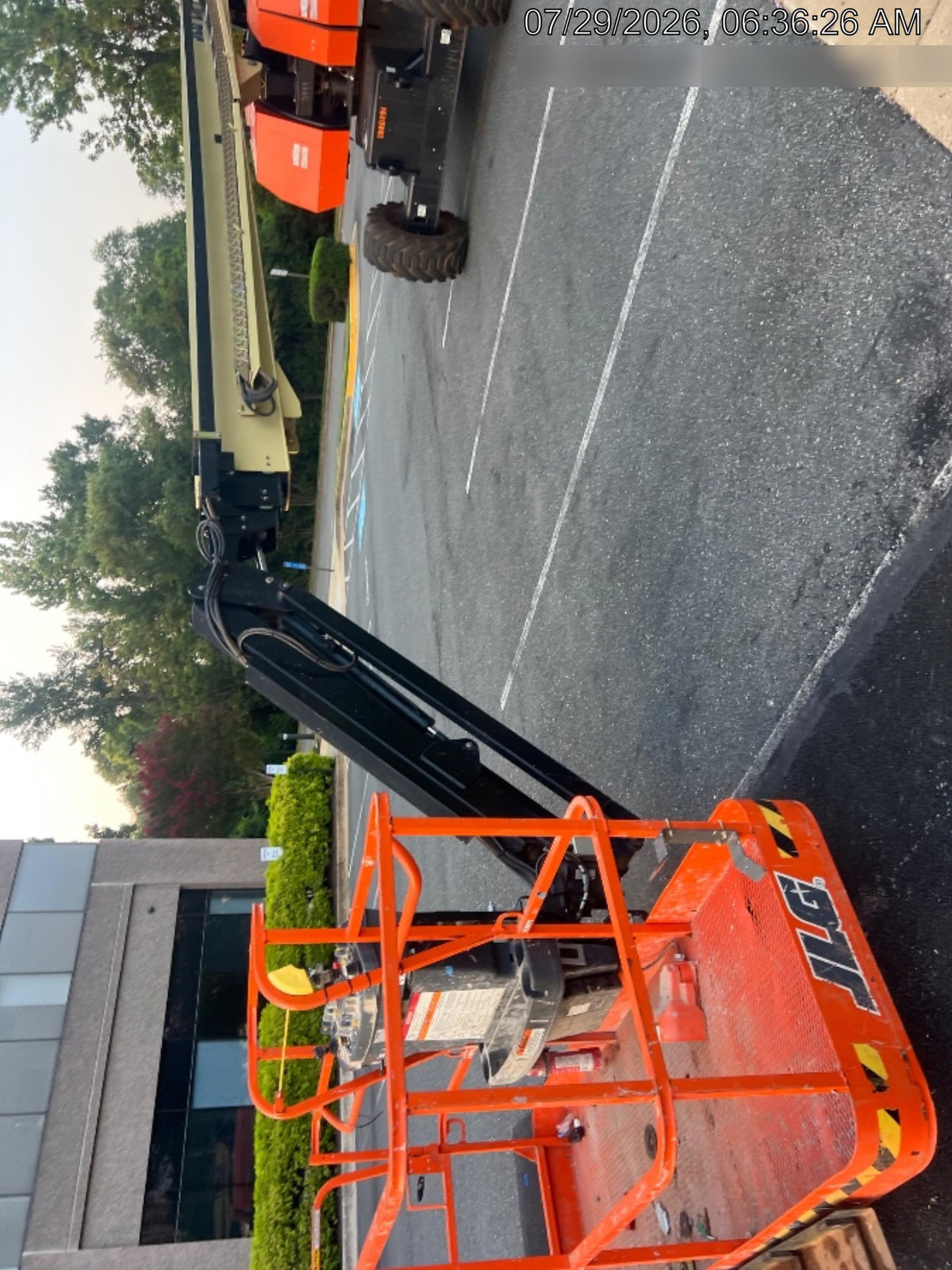 2025 JLG 860SJ