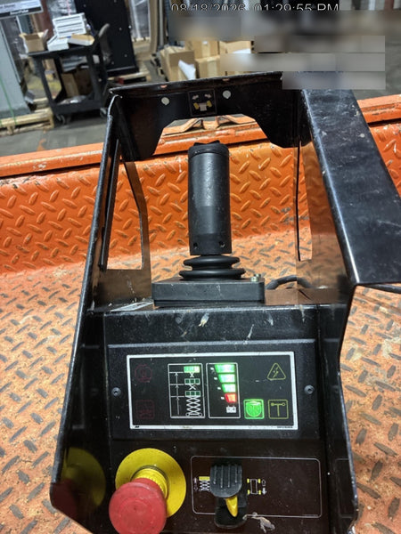 2022 JLG ES2632