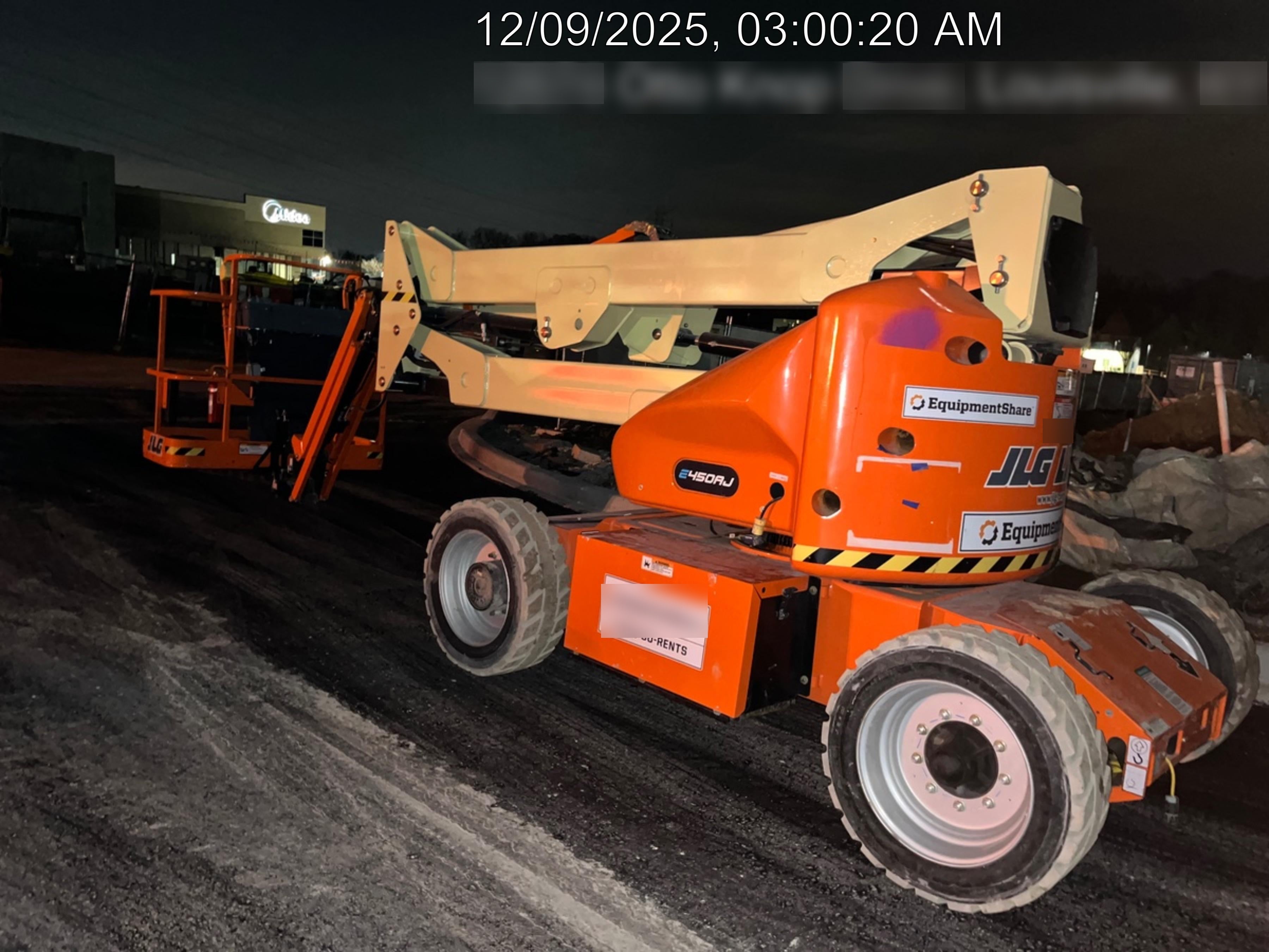 2022 JLG E450AJ