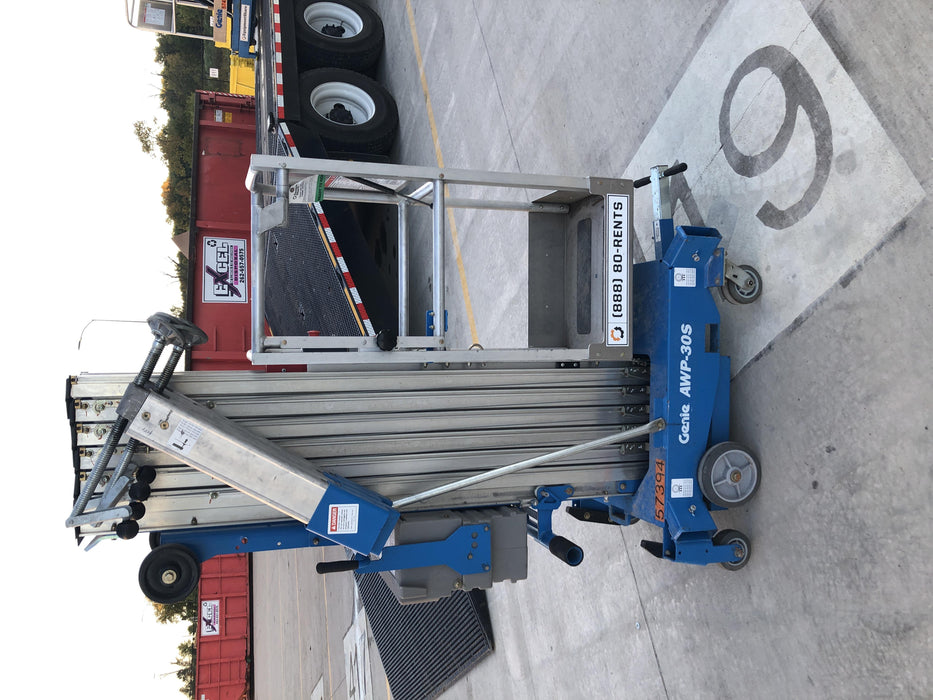 2018 GENIE AWP-30S