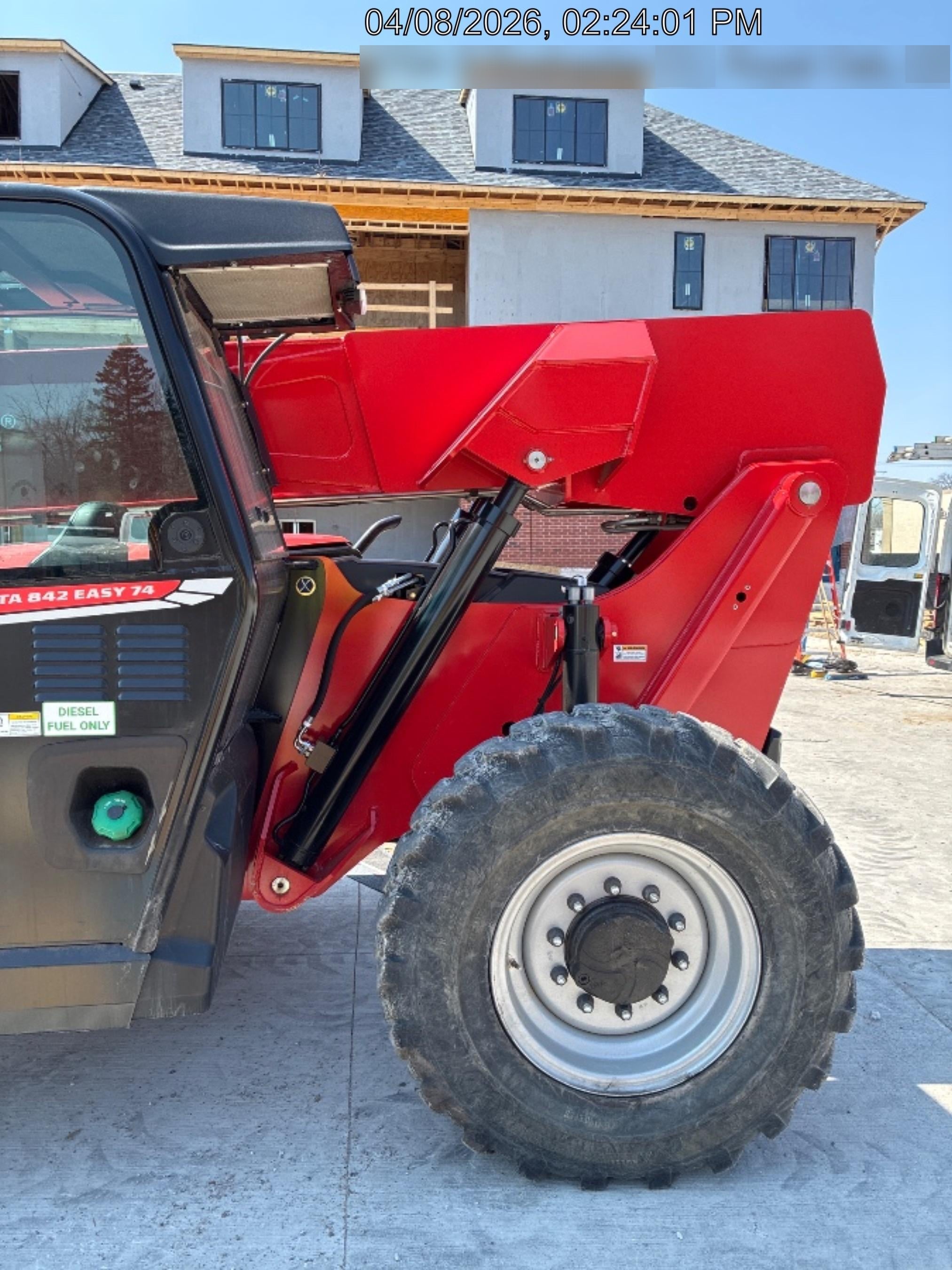 2025 MANITOU MTA842