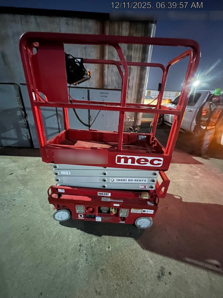 2020 MEC 1330SE Solid NM Tires, Steel Swing out Doors, LCS, Beacon, 900W Inverter