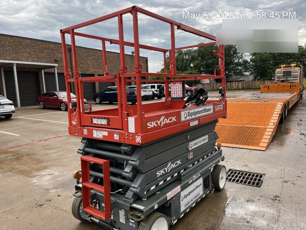 2021 SKYJACK SJ4732