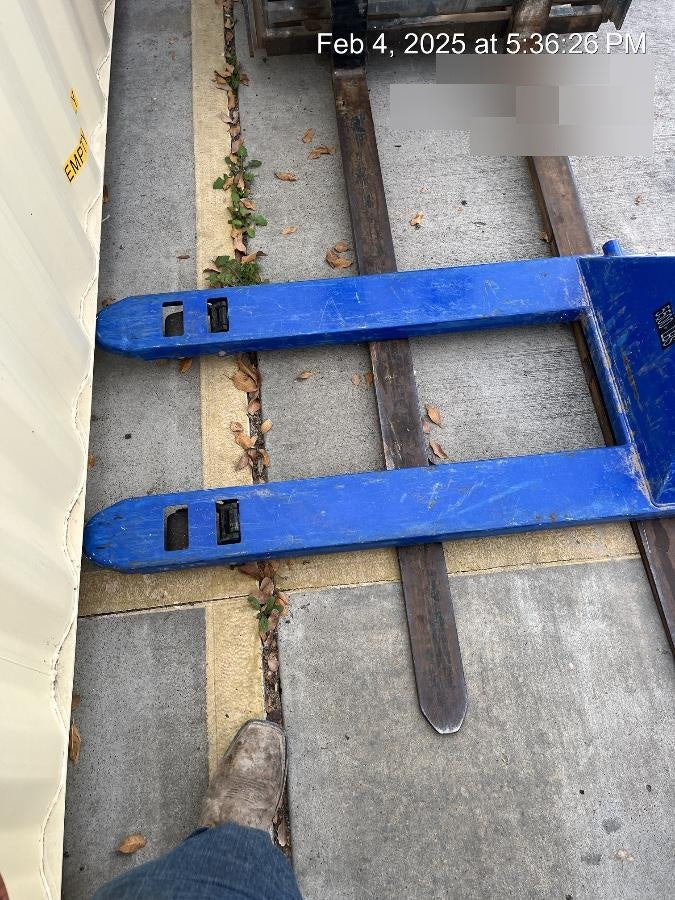 2021 STRONGWAY 5500 lb Pallet Jack