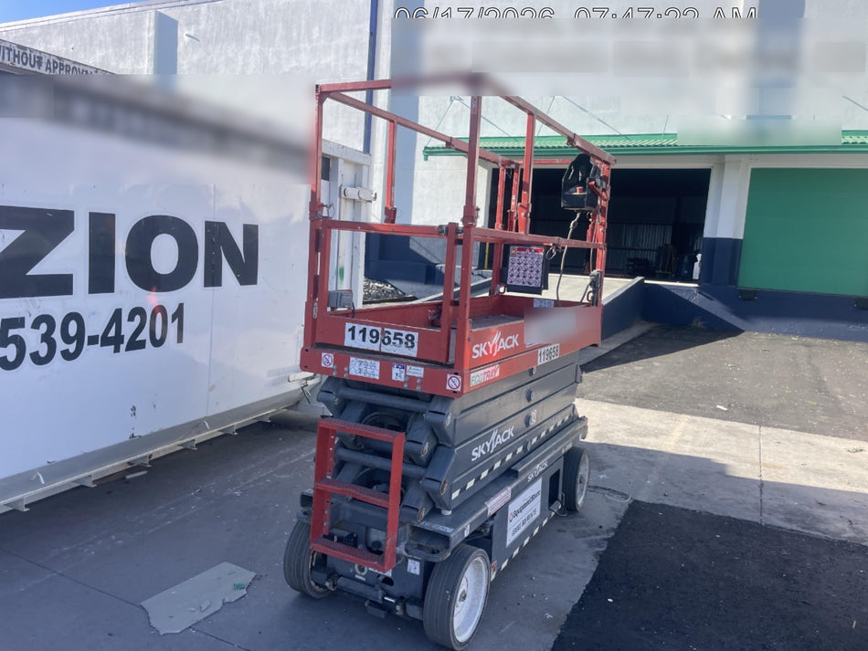 2021 SKYJACK SJIII-3226