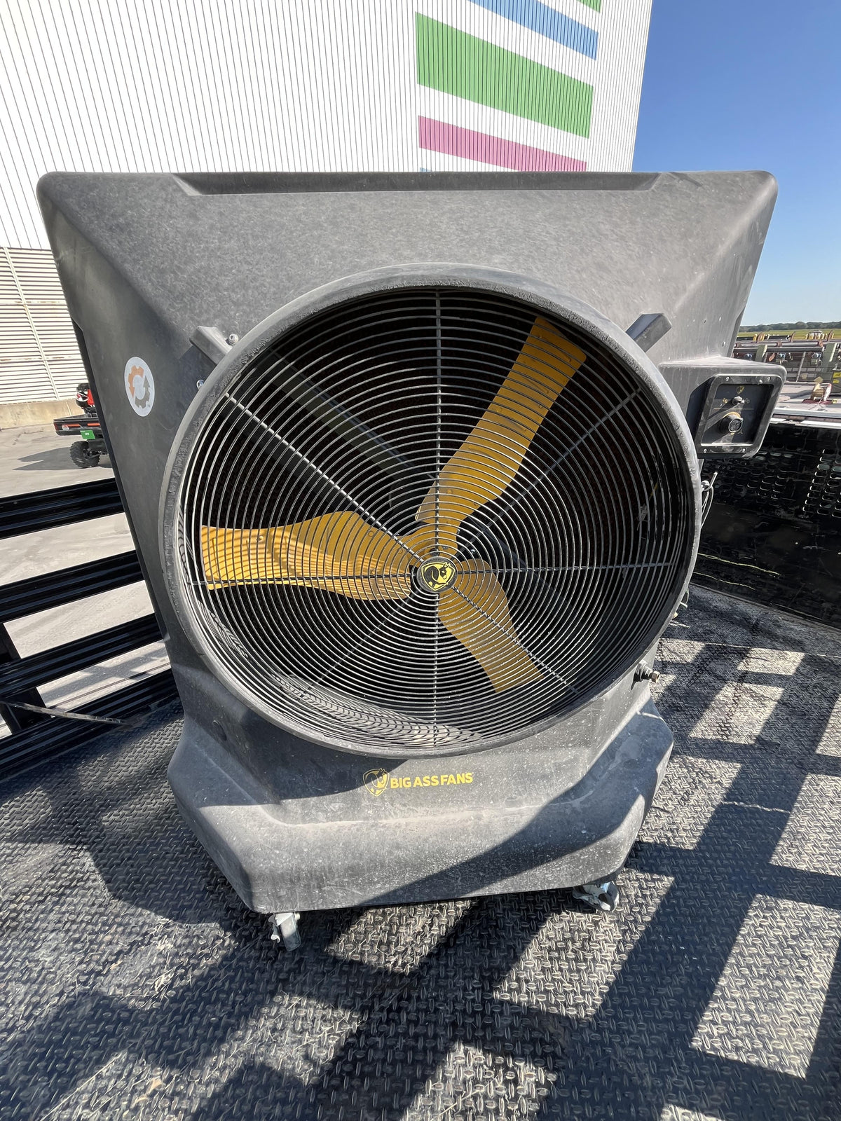 2023 BIG ASS FANS Cool Space 400