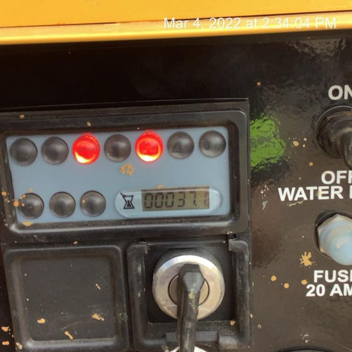 2021 VAC-TRON LP573XDT