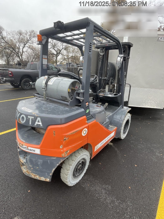 2022 TOYOTA 50-8FGU25