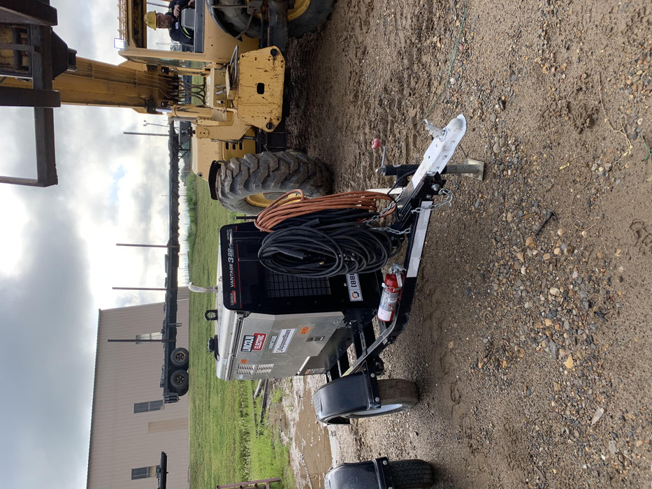 2019 Lincoln Electric Vantage 322 Ready-Pak 3, Two Wheel Trailer, Fender and Light Kit, Cable Rack