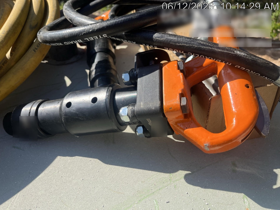 2025 MICHIGAN PNEUMATIC ES-CH3R-TRACKER
