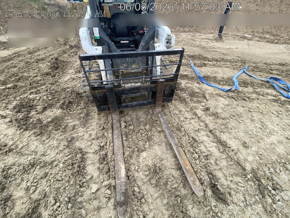2022 ARROW MATERIAL HANDLING 60" Pallet Forks - Arrow
