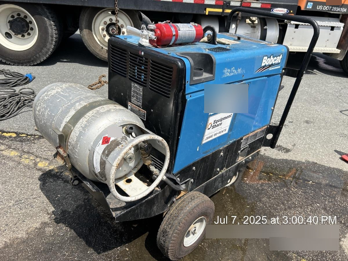 2019 Miller Electric BOBCAT 250 LP/Propane, Running Gear, Tank Bracket, Hose