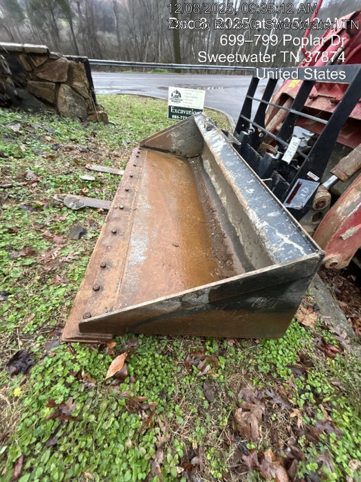 2025 ARROW MATERIAL HANDLING 48" Pallet Forks - Arrow