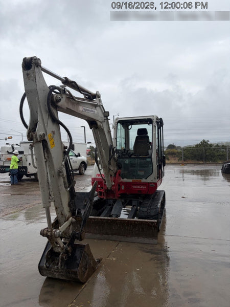 2021 TAKEUCHI TB250-2C