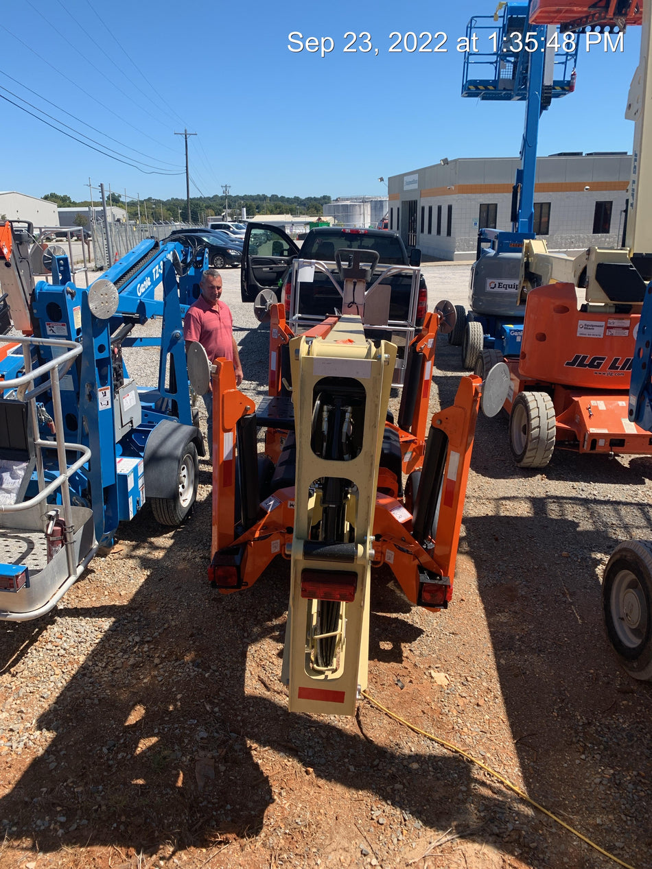 2022 JLG T350
