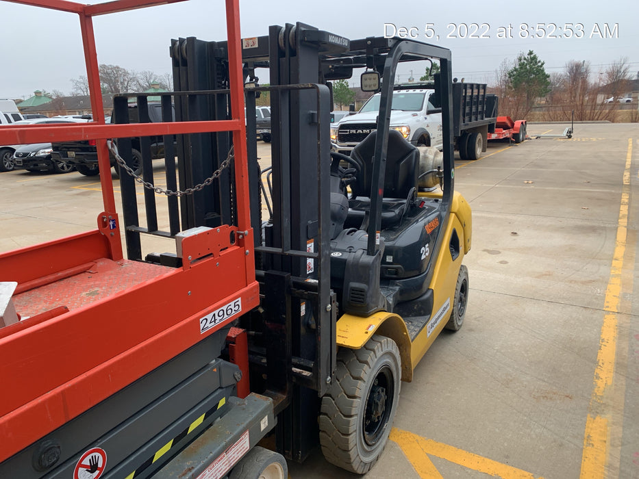 2021 KOMATSU FG25T-16