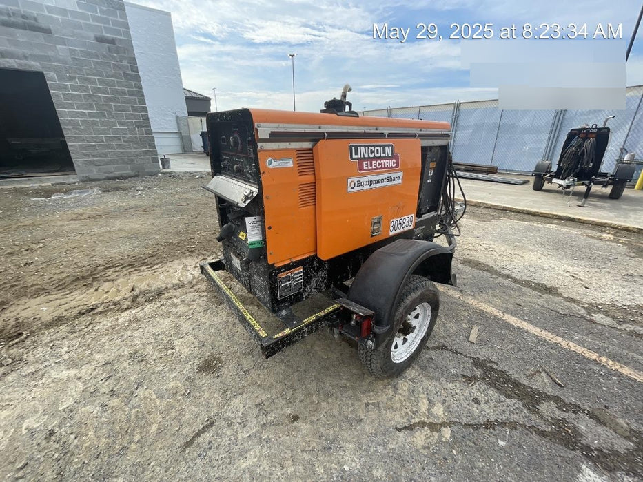 2023 Lincoln Electric LE400 Kubota V1505, Trlr, Cable Rack, Light Kit, ES Decals, T3