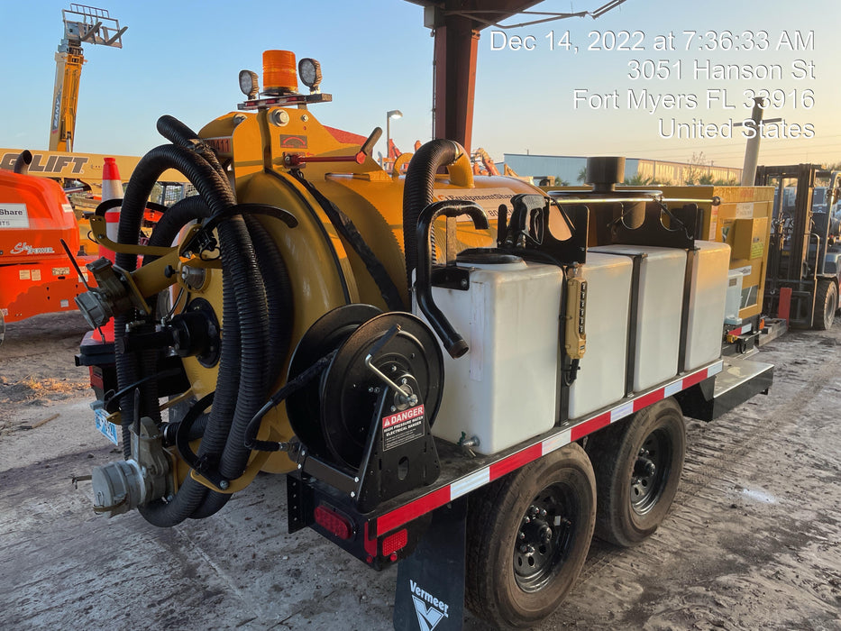 2022 Vac-Tron LP573XDT T4 Koehler Diesel Engine, 500 Gallon Debris Tank, x2 100 Gallon Water Tanks