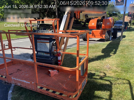 2022 JLG 860SJ