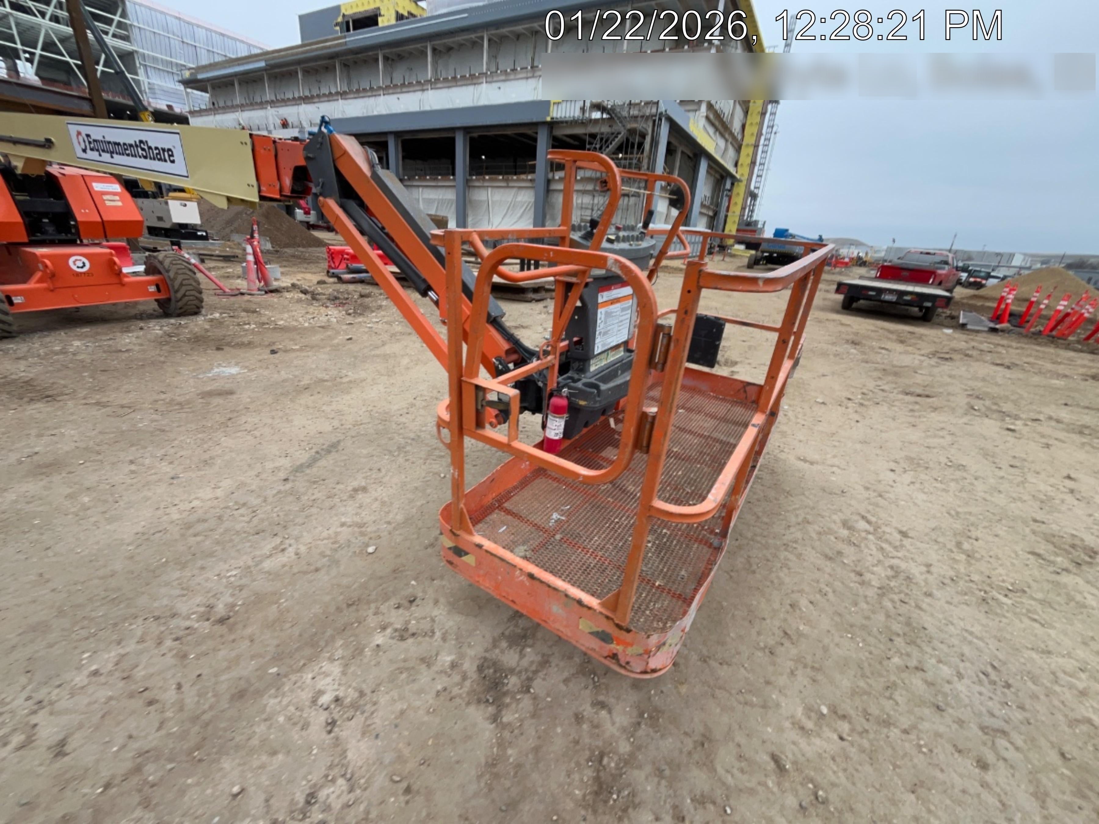 2021 JLG 860SJ