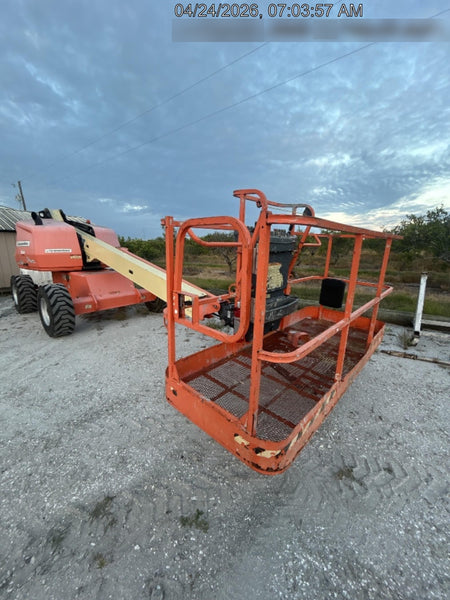 2021 JLG 400S