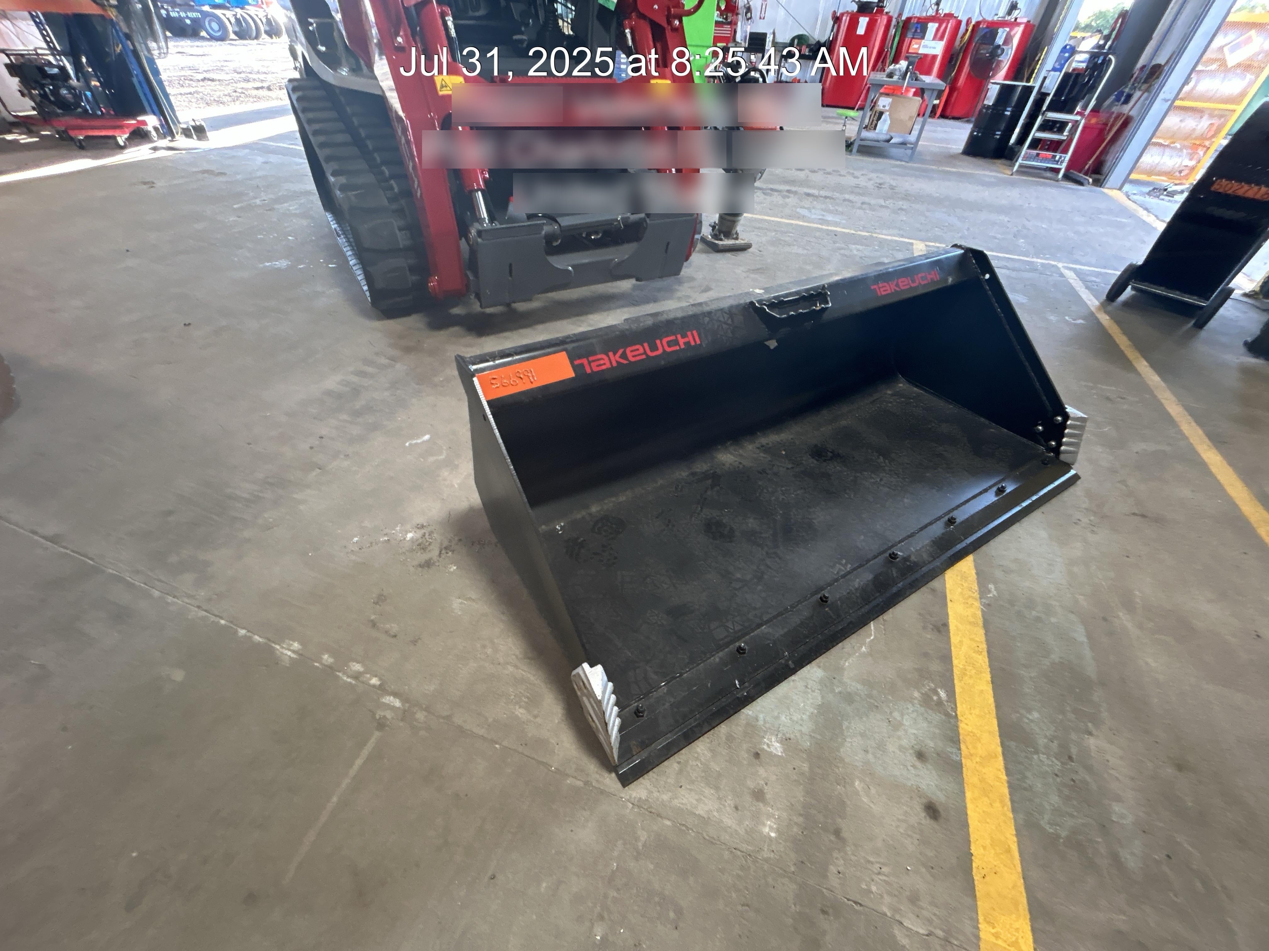 2025 TAKEUCHI 80" Smooth Bucket - Takeuchi