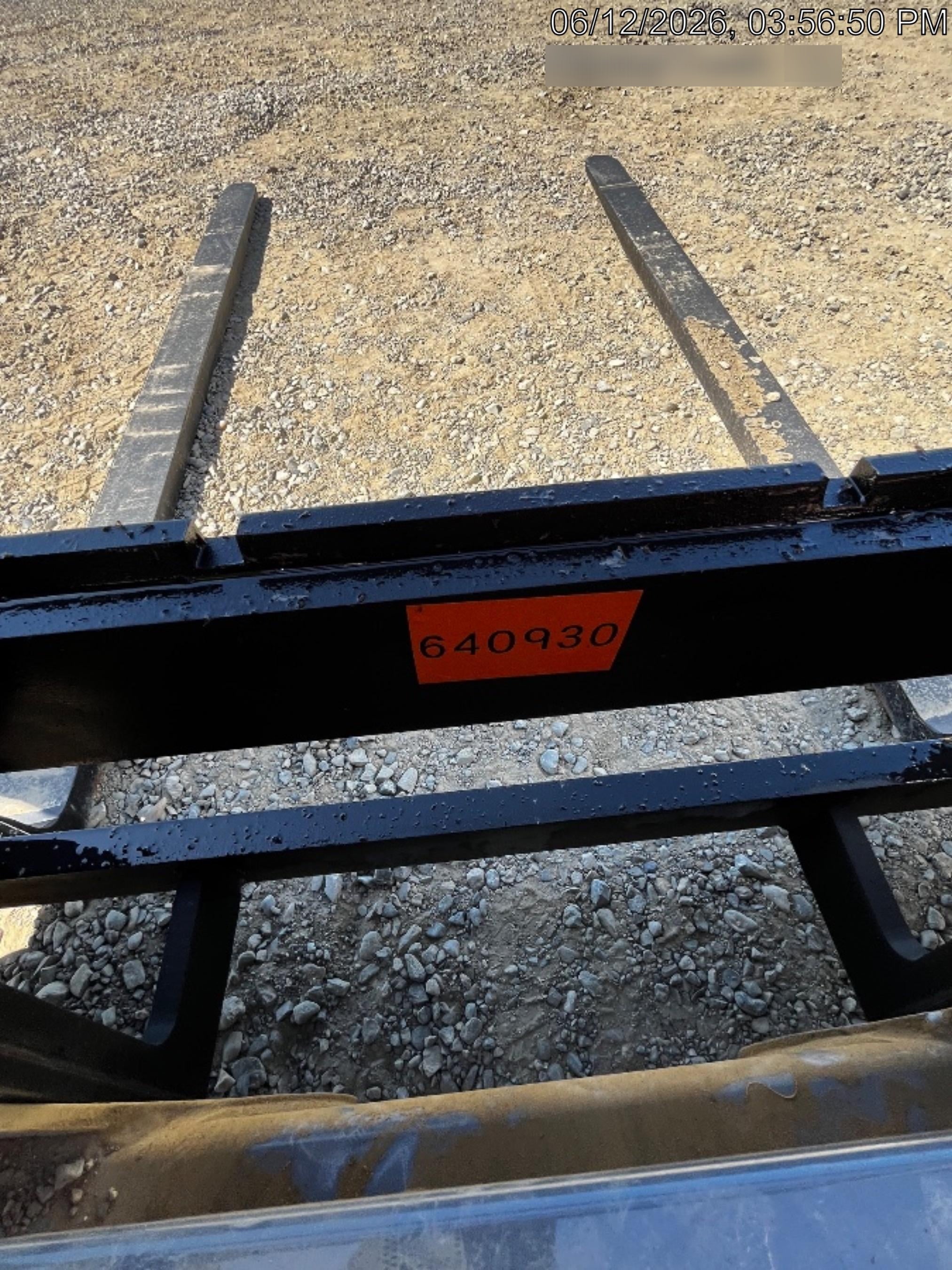 2026 ARROW MATERIAL HANDLING 72" Pallet Forks - Arrow