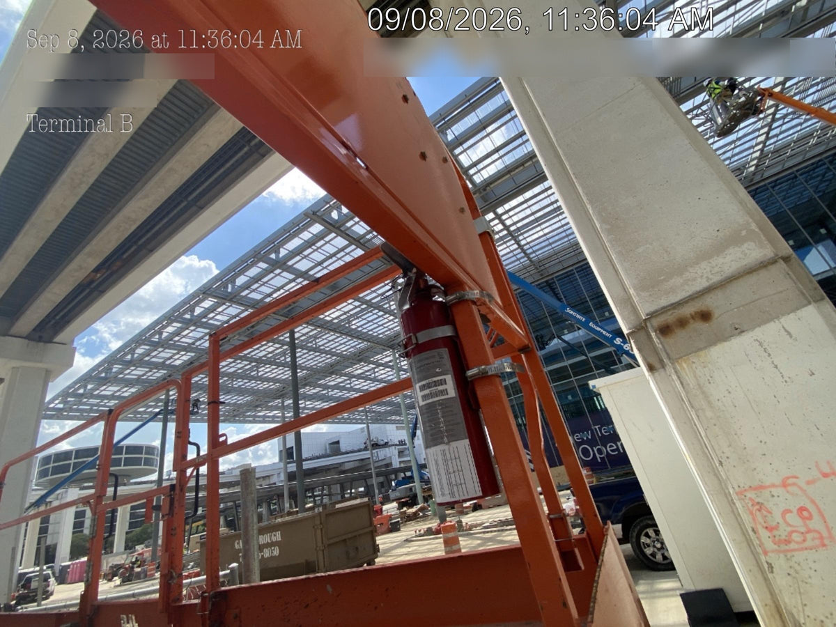 2023 JLG RT4394