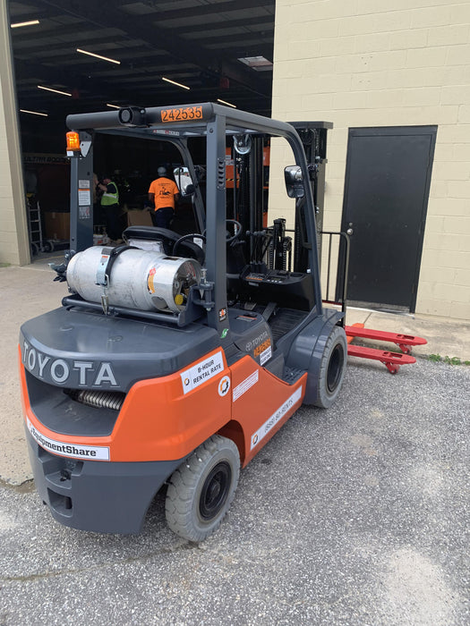 2022 TOYOTA 50-8FGU25