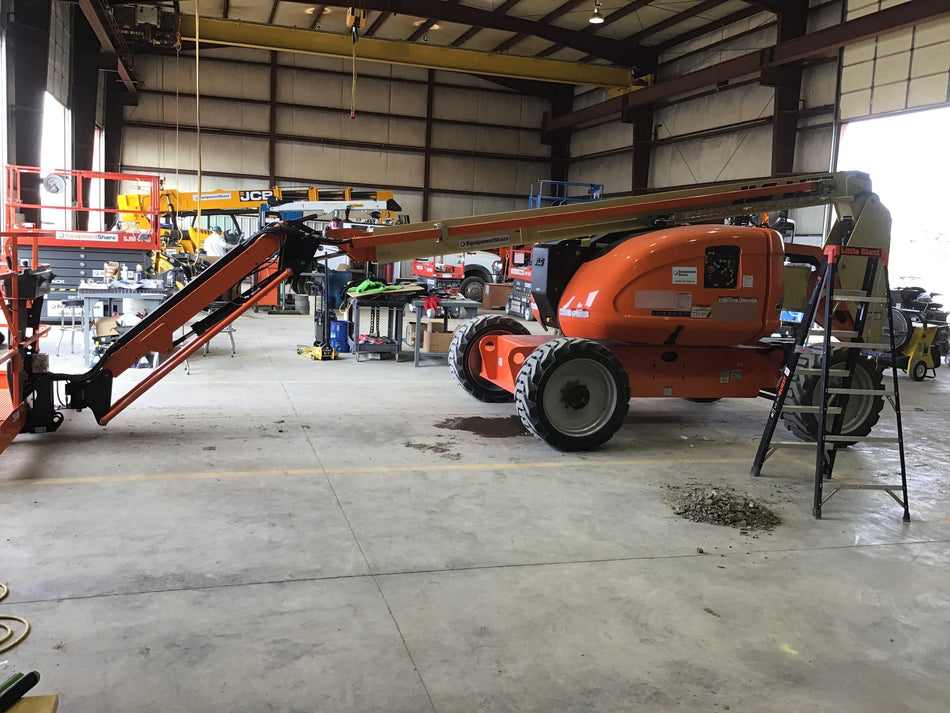 2019 JLG 600AJ