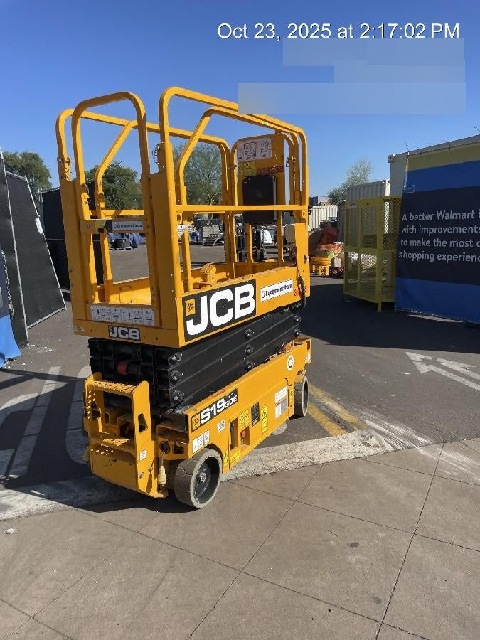 2023 JCB S1930E